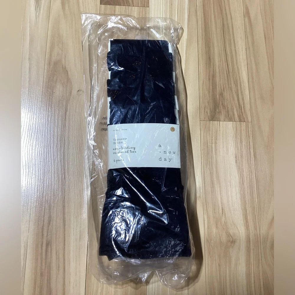 A New Day Womens Black Trouser Socks (6 Pairs One Size)